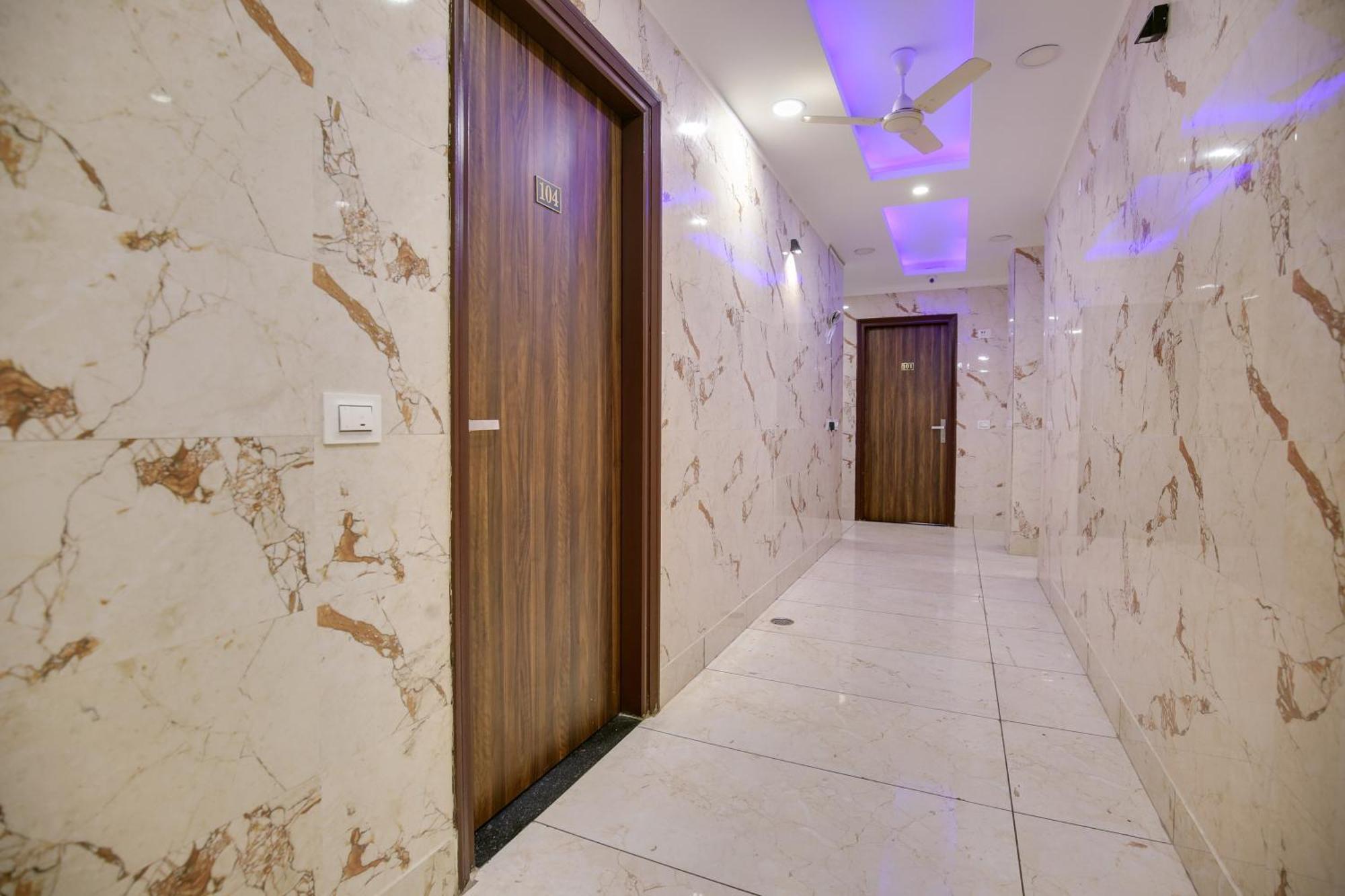 Hotel O Royal Mohali Екстер'єр фото