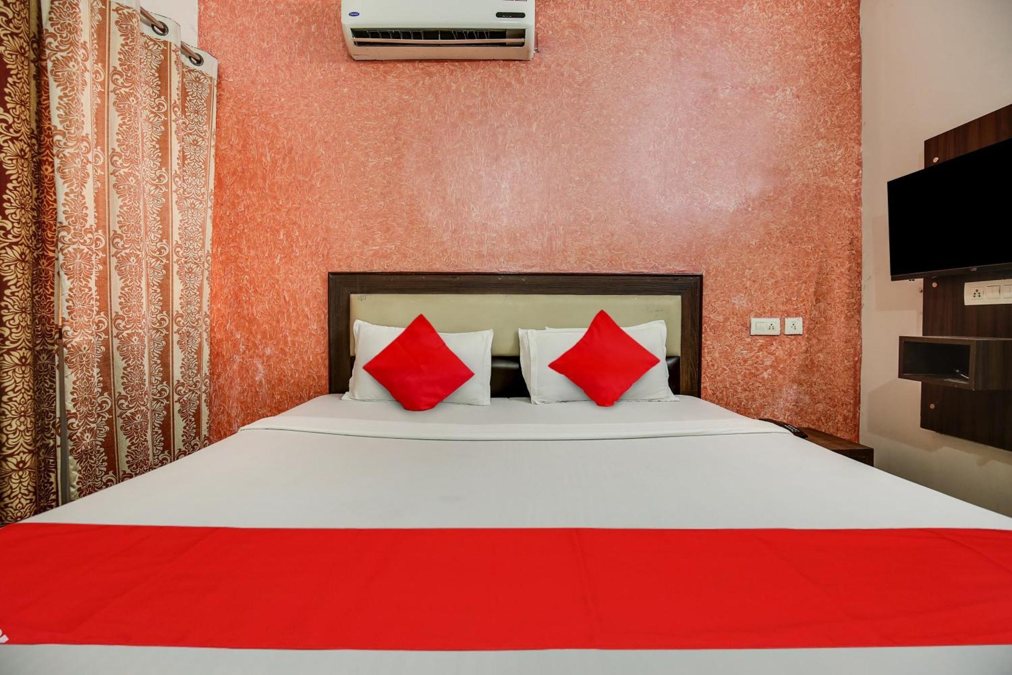 Hotel O Royal Mohali Екстер'єр фото