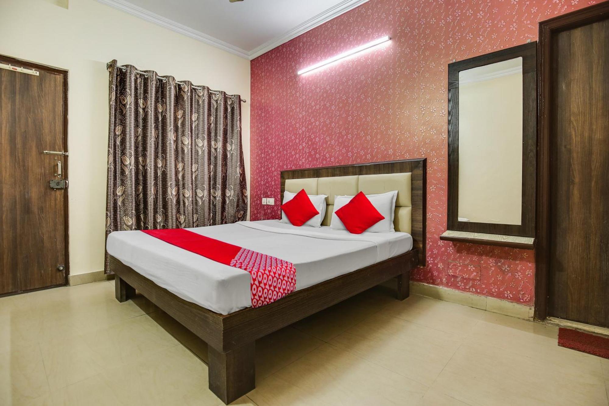 Hotel O Royal Mohali Екстер'єр фото