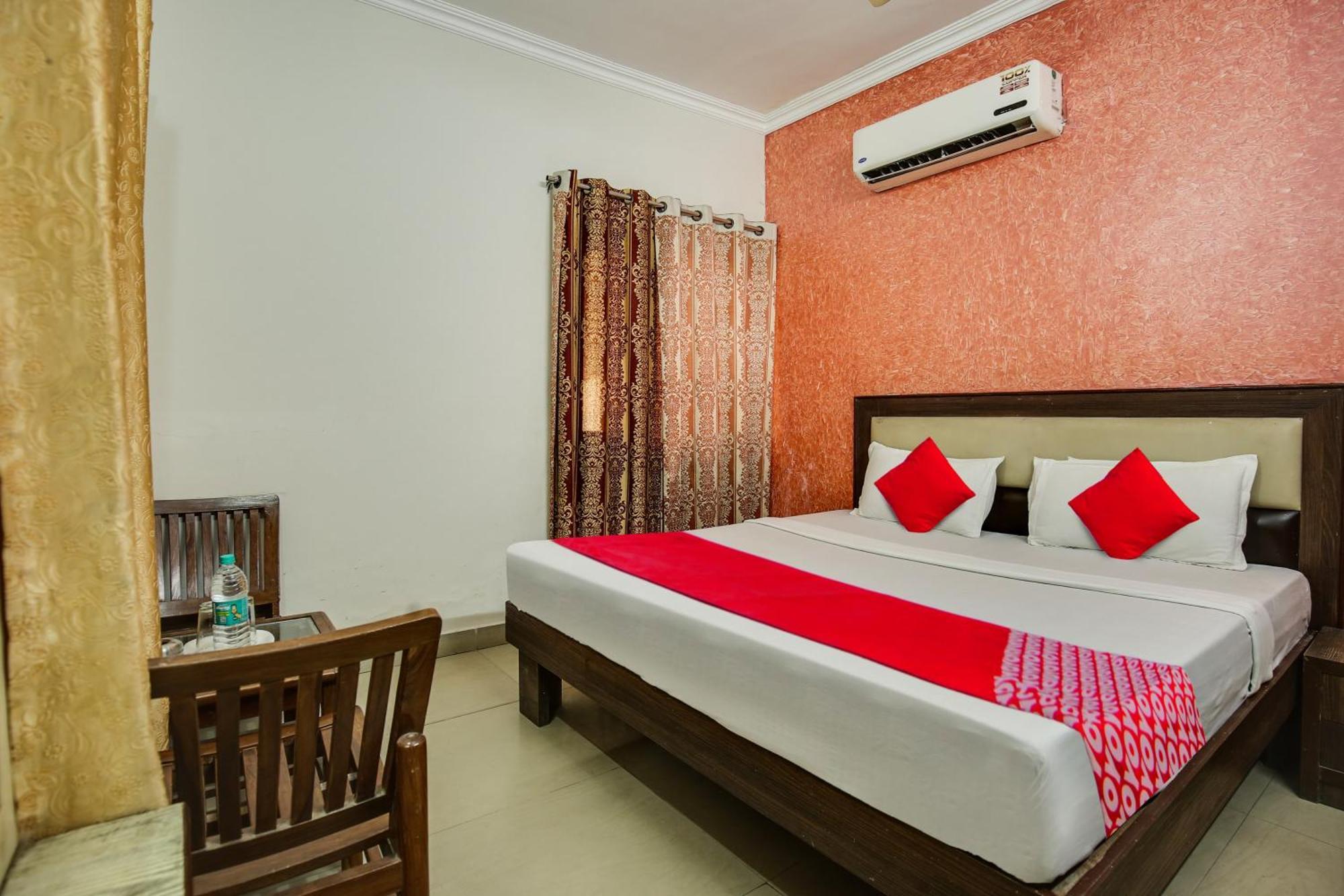 Hotel O Royal Mohali Екстер'єр фото